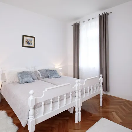 Apartament Marija